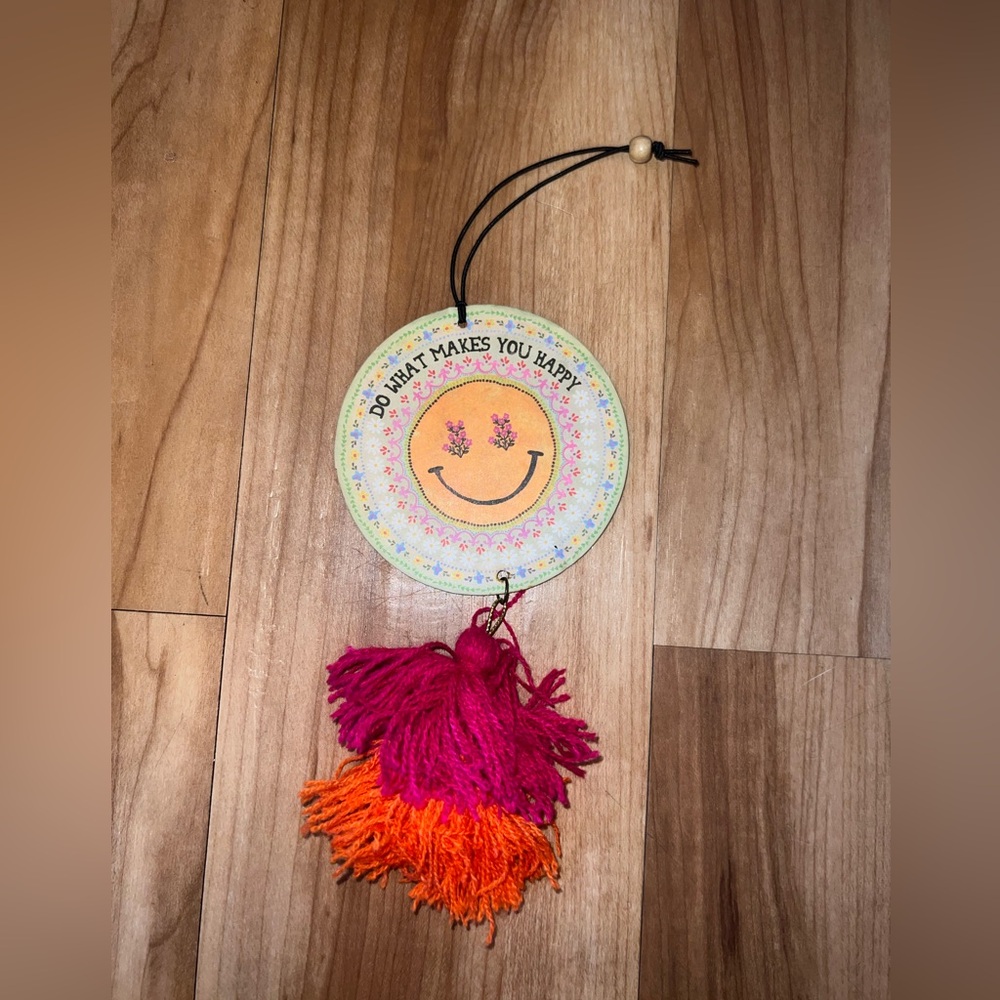 Natural life car mirror accessory